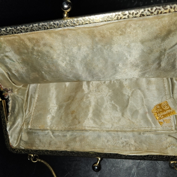 Floral Tapestry Handbag - Picture 3 of 6